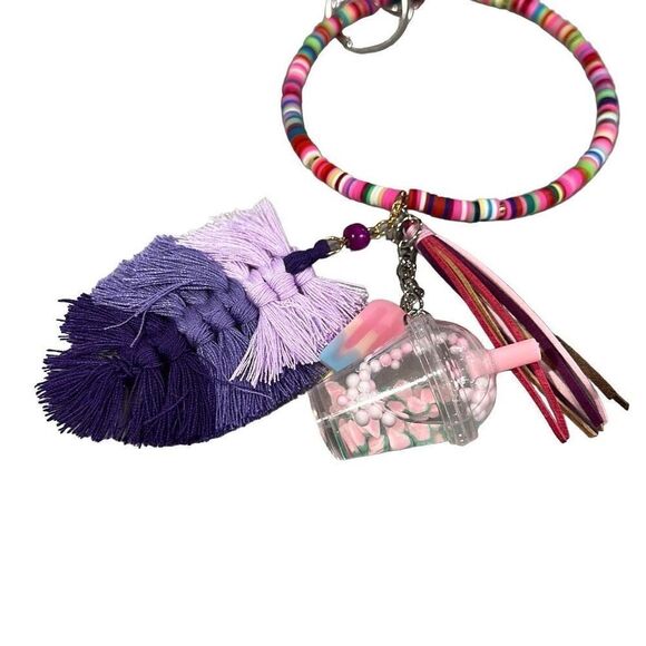 Brand New!! Cool treats and macrame key ring - Picture 2 of 3